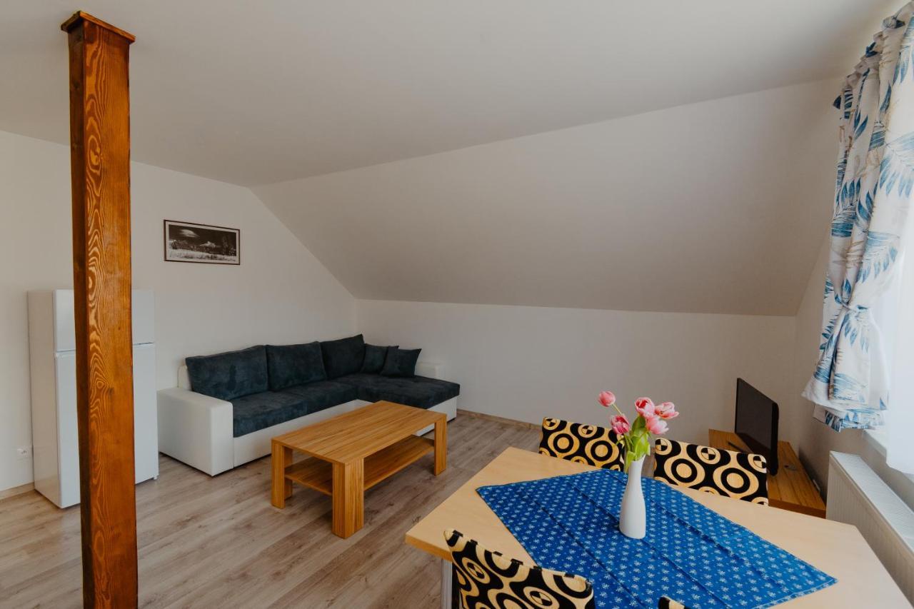 Apartmany Zara Nová Lesná Exteriör bild